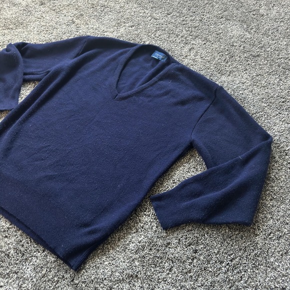 Towncraft Sweater Mens Medium Navy Blue V-Neck Pullover‎ Knit Acrylic Made USA - Picture 4 of 16